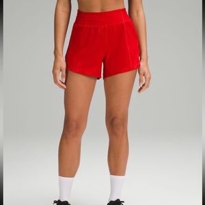 Lululemon Hotty Hot High-Rise Lined Short 4"